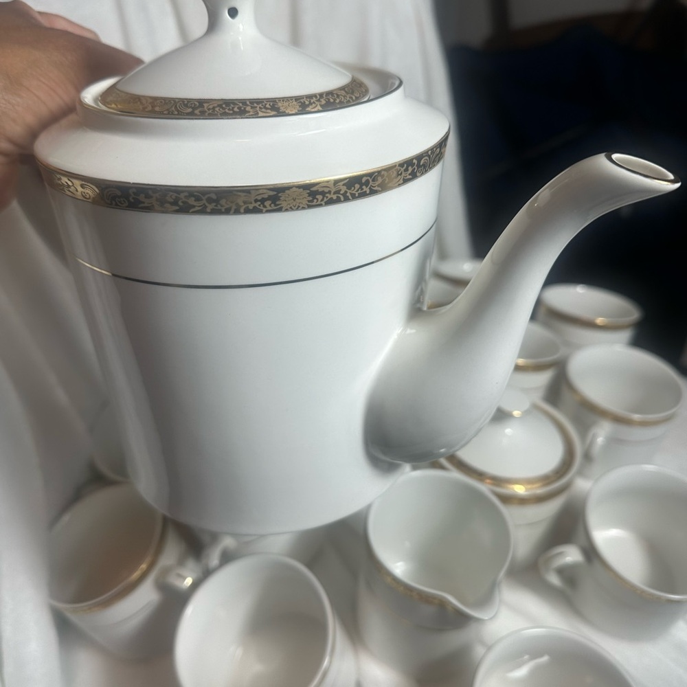 Imperial by China Pearl Fine China